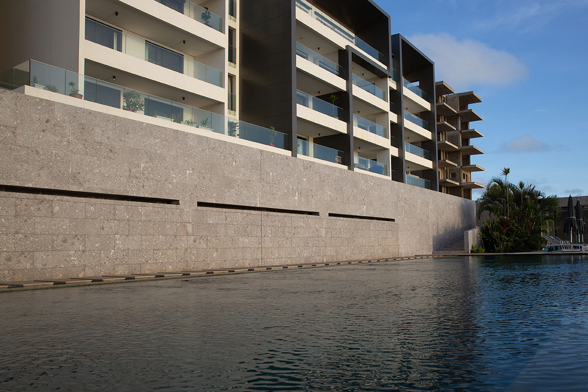 Façade moderne Résidence WAFA Dakar Plateau